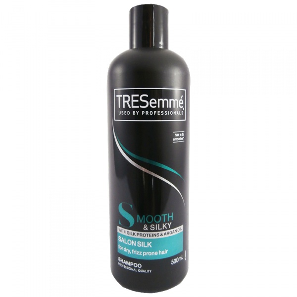 TRESemmé šampon na vlasy Smooth & Silky 500ml